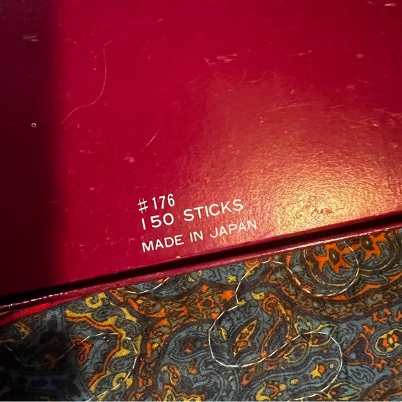 🌹 Rose Incense Morning Star box of 150 Japan made holder included inside box - Picture 3 of 6